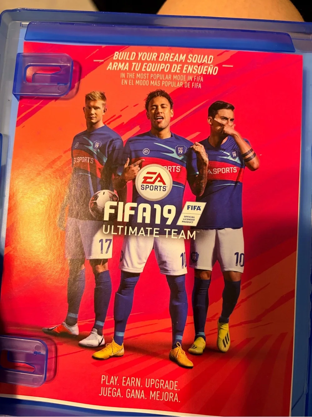 EA SPORTS FIFA 19 PS4 Game Disc - Blue & Multicolor Art